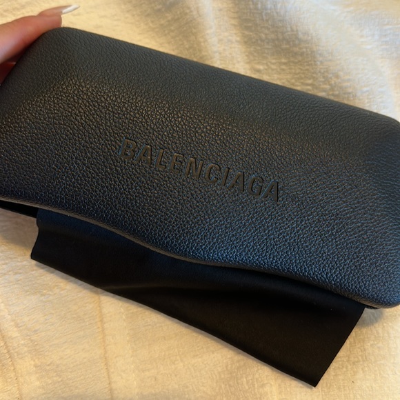 Balenciaga dynasty sunglasses - Picture 5 of 11